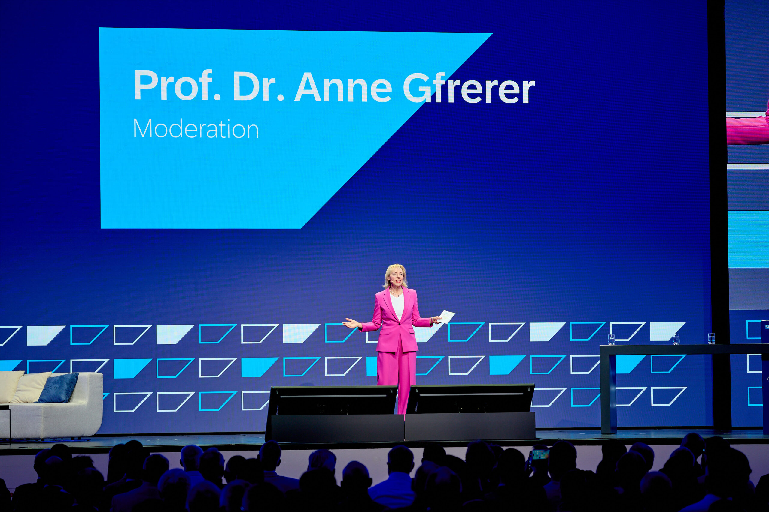 1002-Plenum (2) Kopie